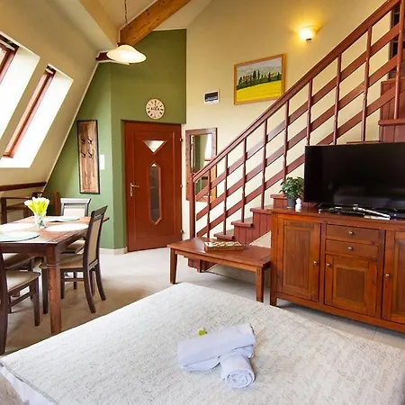 Zsofia Apartament *
